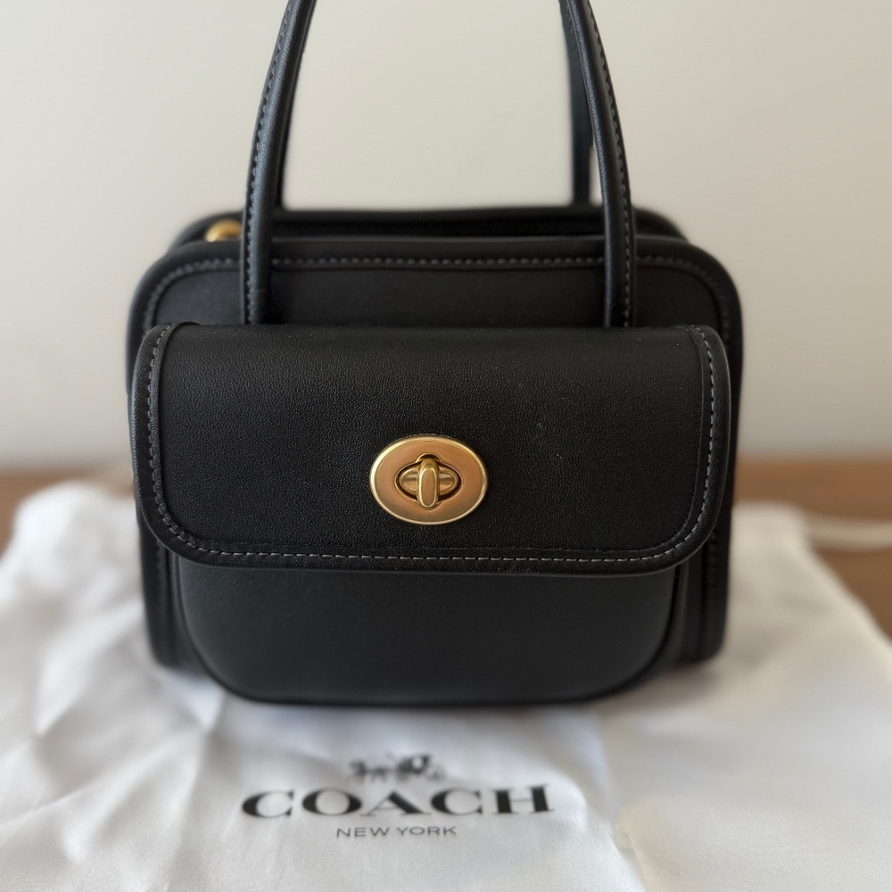 Coach Safari bag re-edition